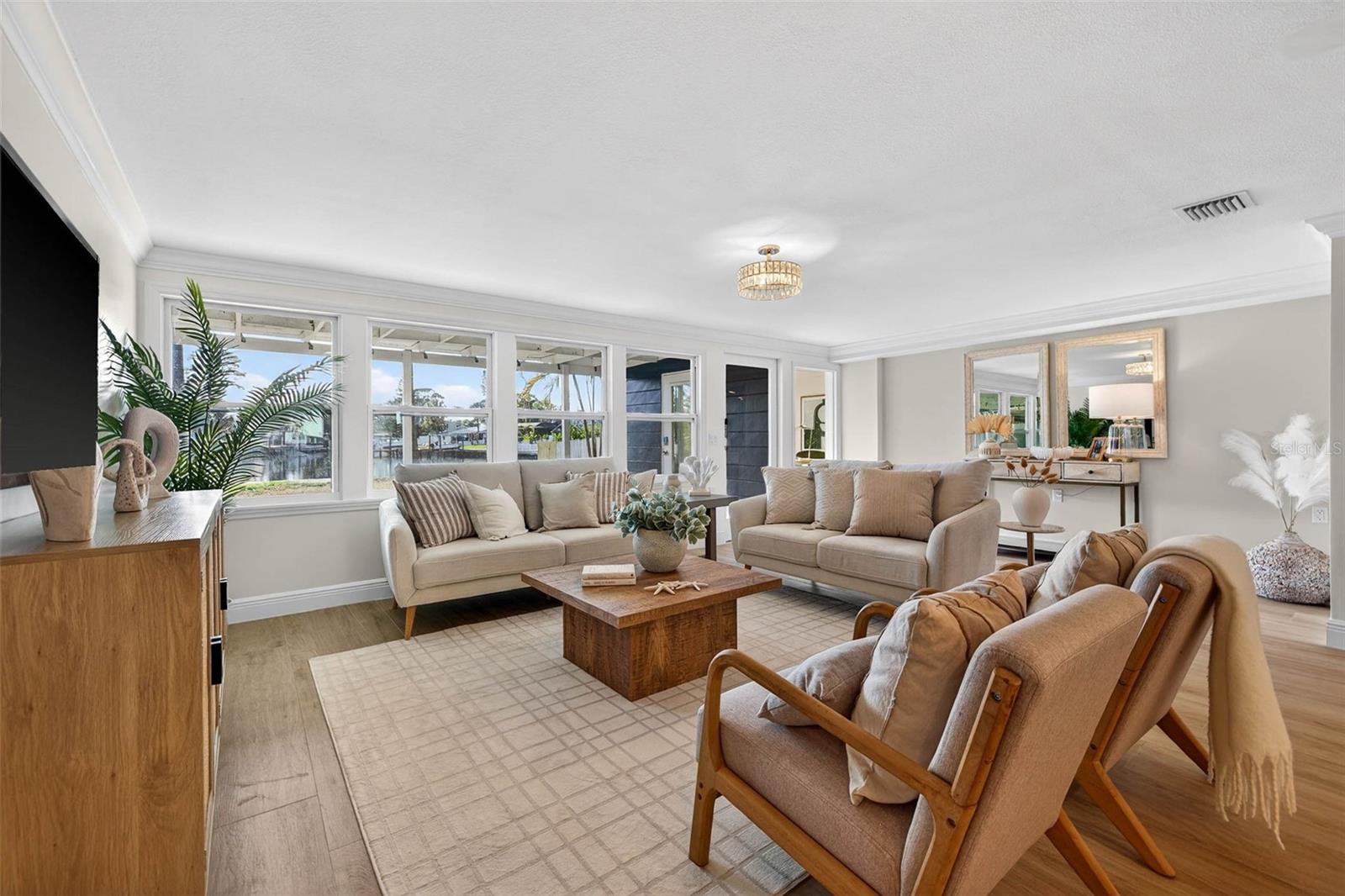 4790 VENETIAN BLVD NE, ST PETERSBURG, FL, 33703