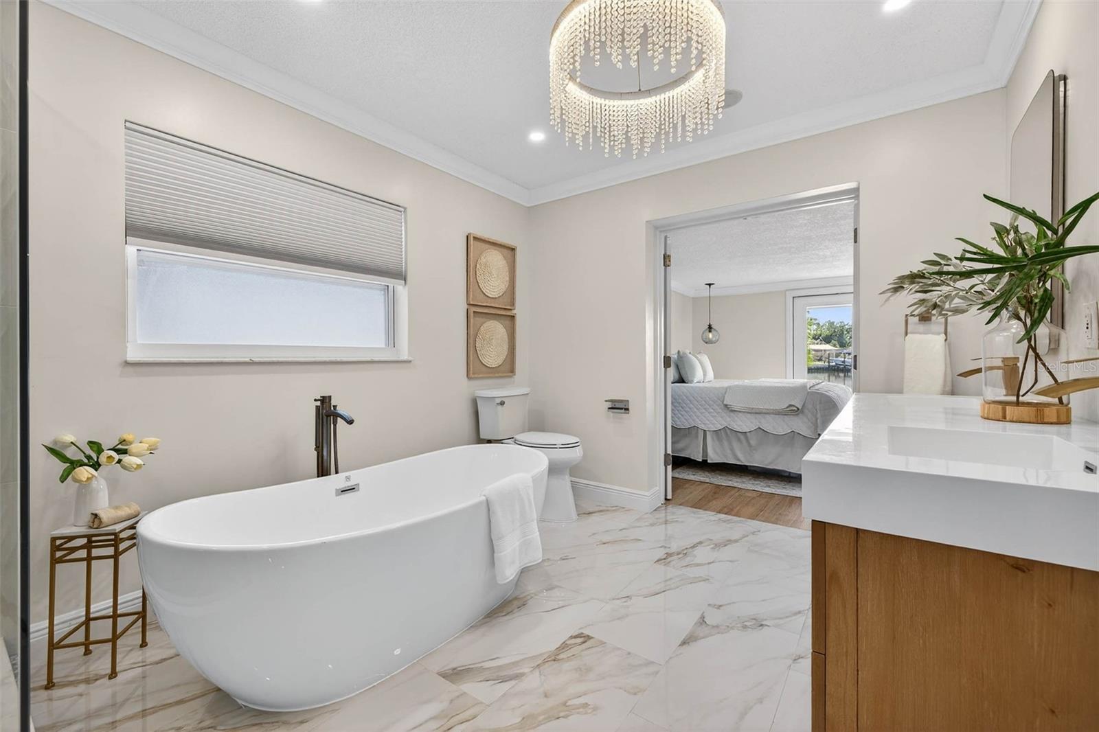 4790 VENETIAN BLVD NE, ST PETERSBURG, FL, 33703