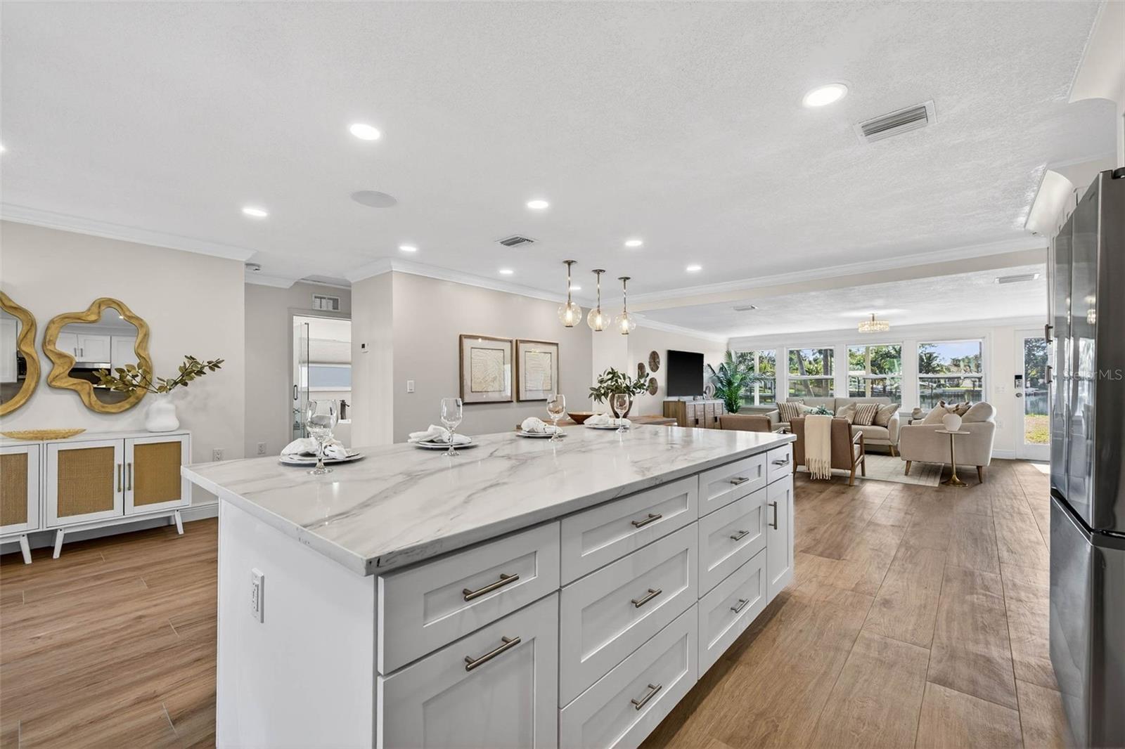 4790 VENETIAN BLVD NE, ST PETERSBURG, FL, 33703