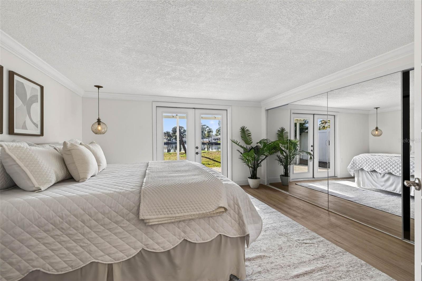 4790 VENETIAN BLVD NE, ST PETERSBURG, FL, 33703