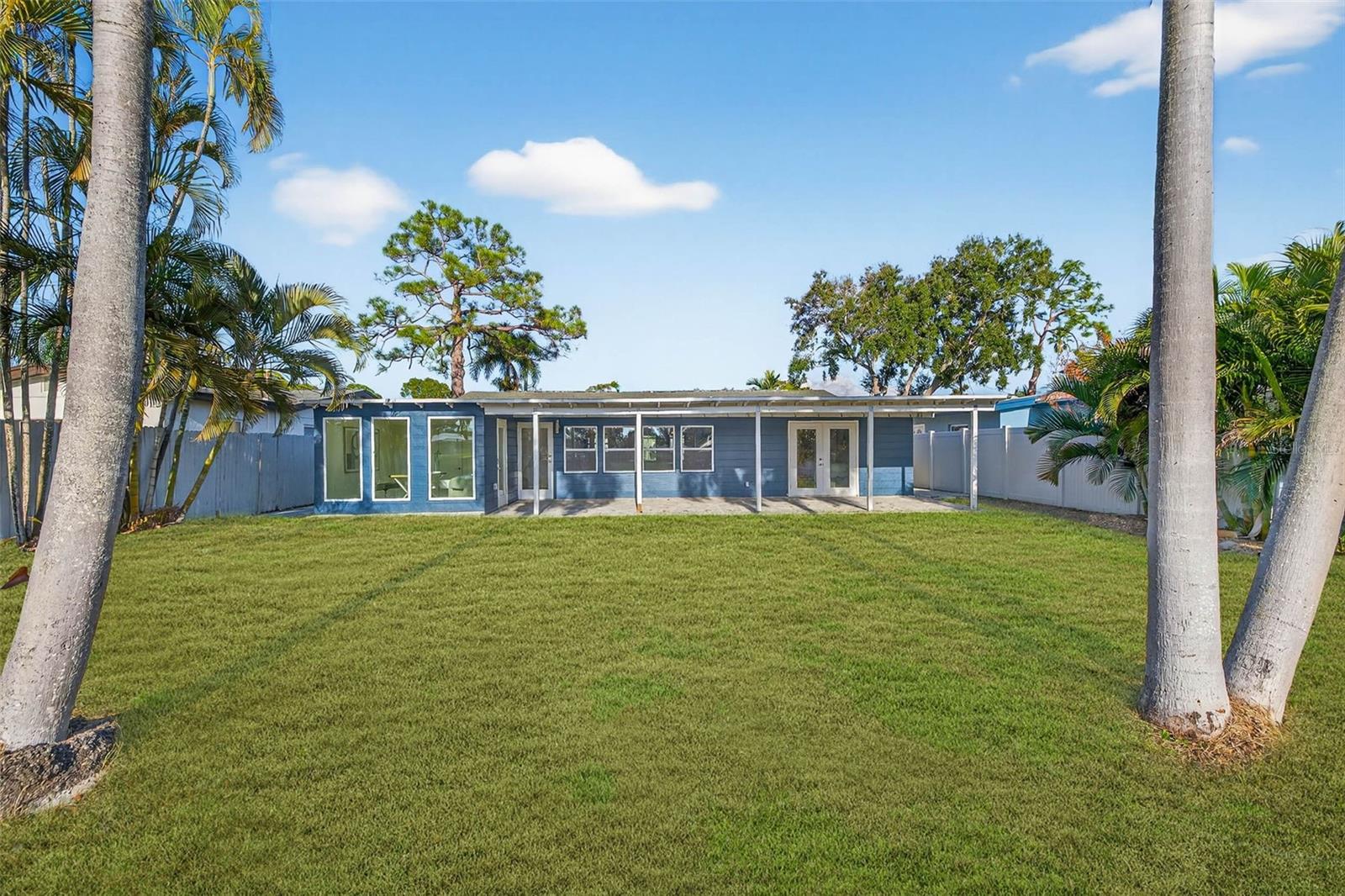 4790 VENETIAN BLVD NE, ST PETERSBURG, FL, 33703