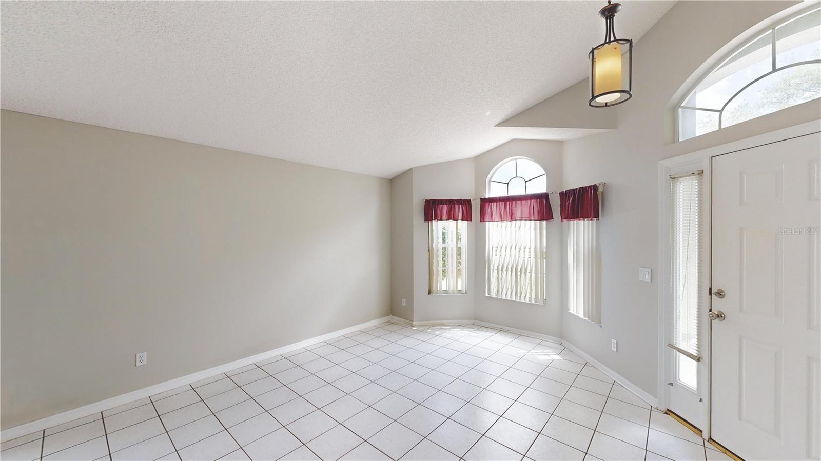 2401 CLIFFDALE ST, OCOEE, FL, 34761