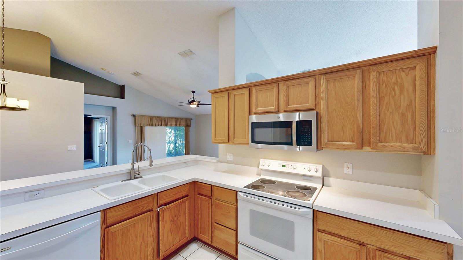 2401 CLIFFDALE ST, OCOEE, FL, 34761