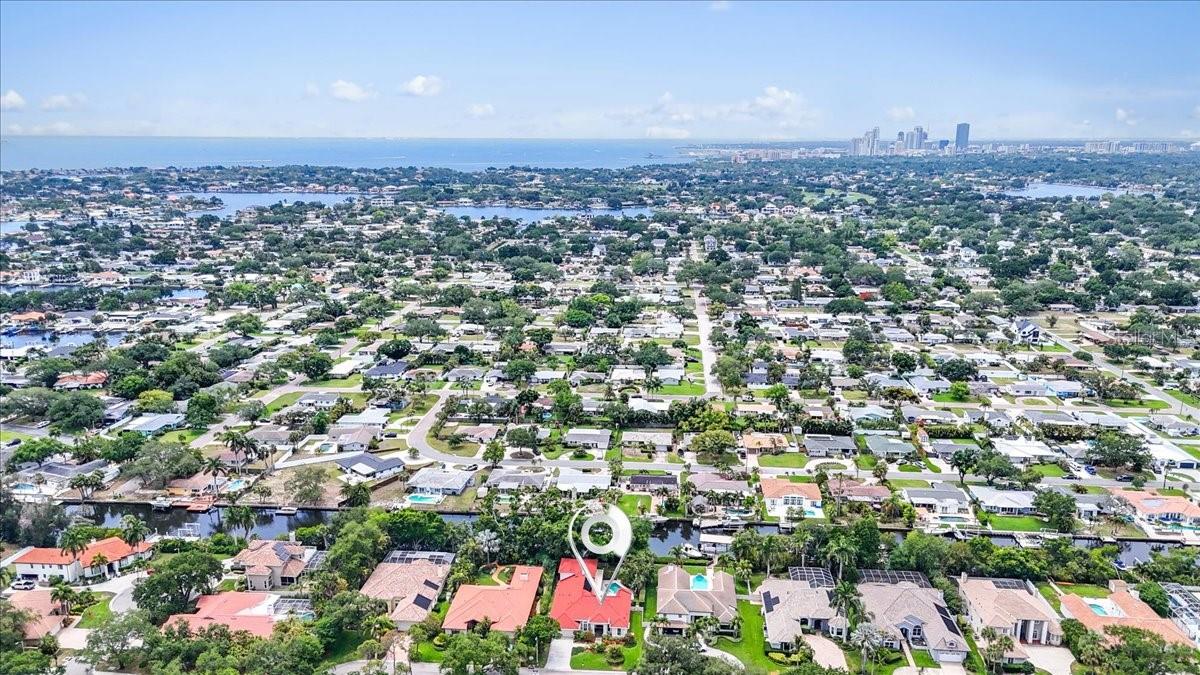 860 SAND PINE DR NE, ST PETERSBURG, FL, 33703