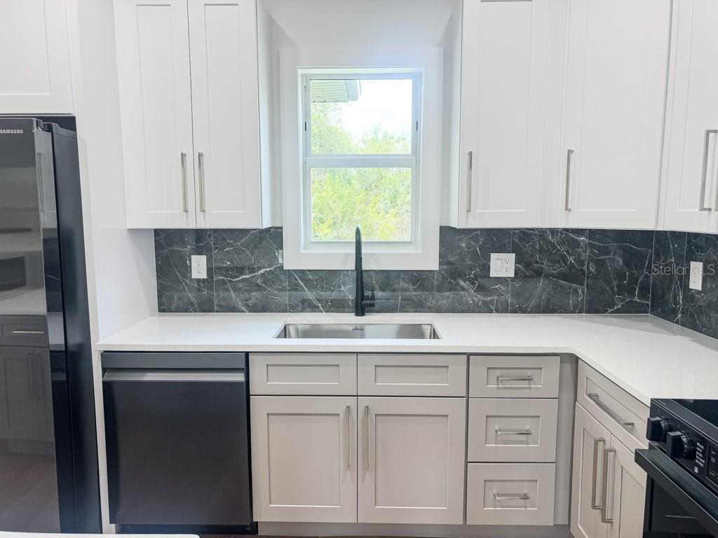 4323 LA FRANCE AVE, NORTH PORT, FL, 34286