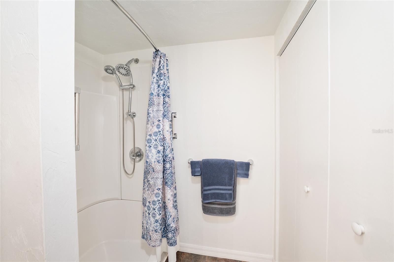 7870 SW 25TH PL, BELL, FL, 32619