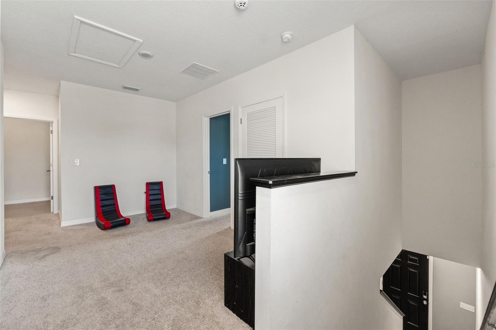 Loft Area coming up stairs