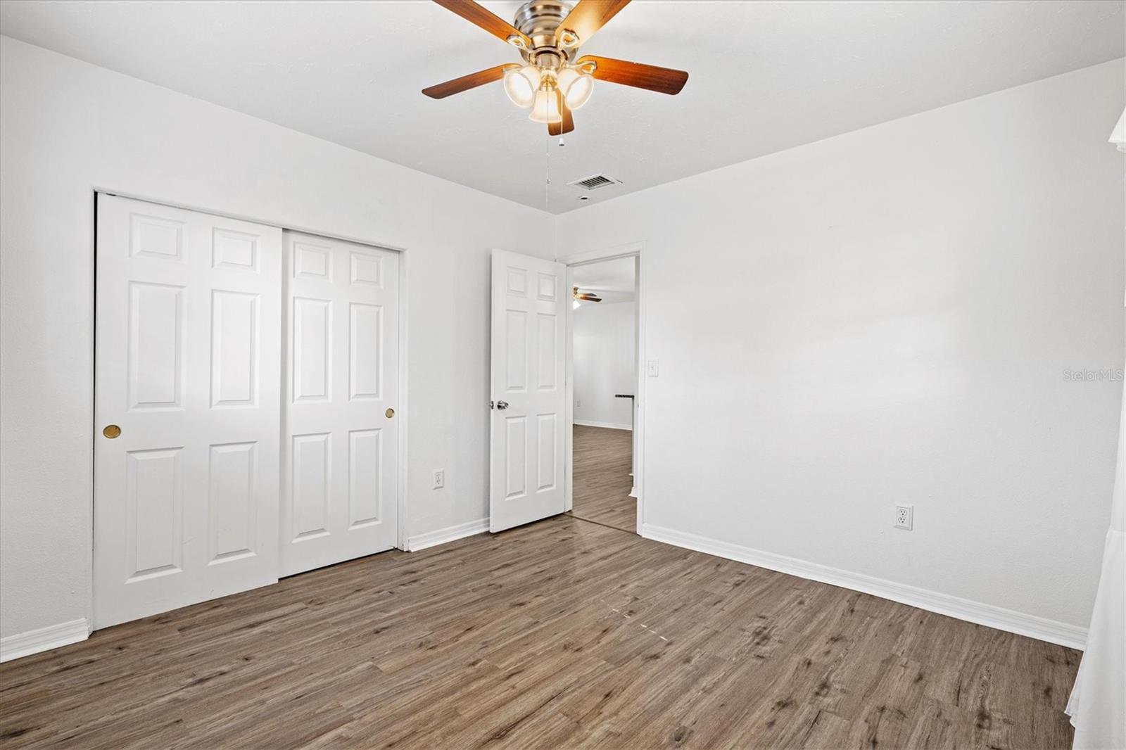 5911 OLIVE AVE, SARASOTA, FL, 34231