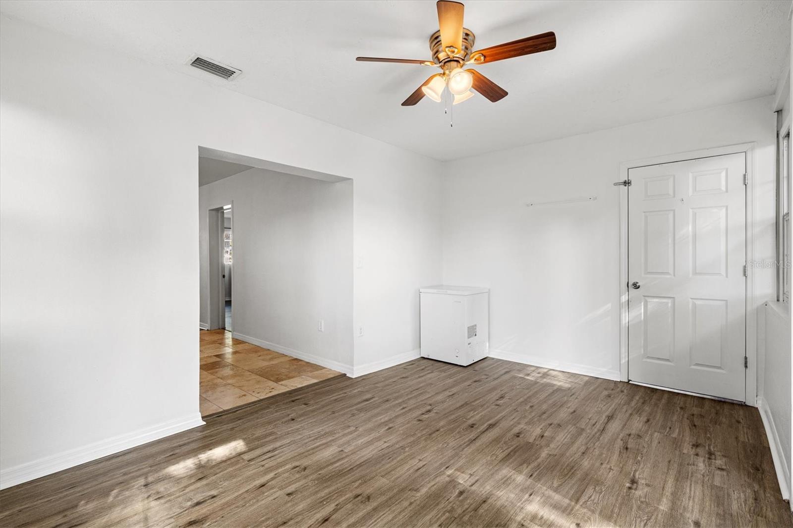 5911 OLIVE AVE, SARASOTA, FL, 34231