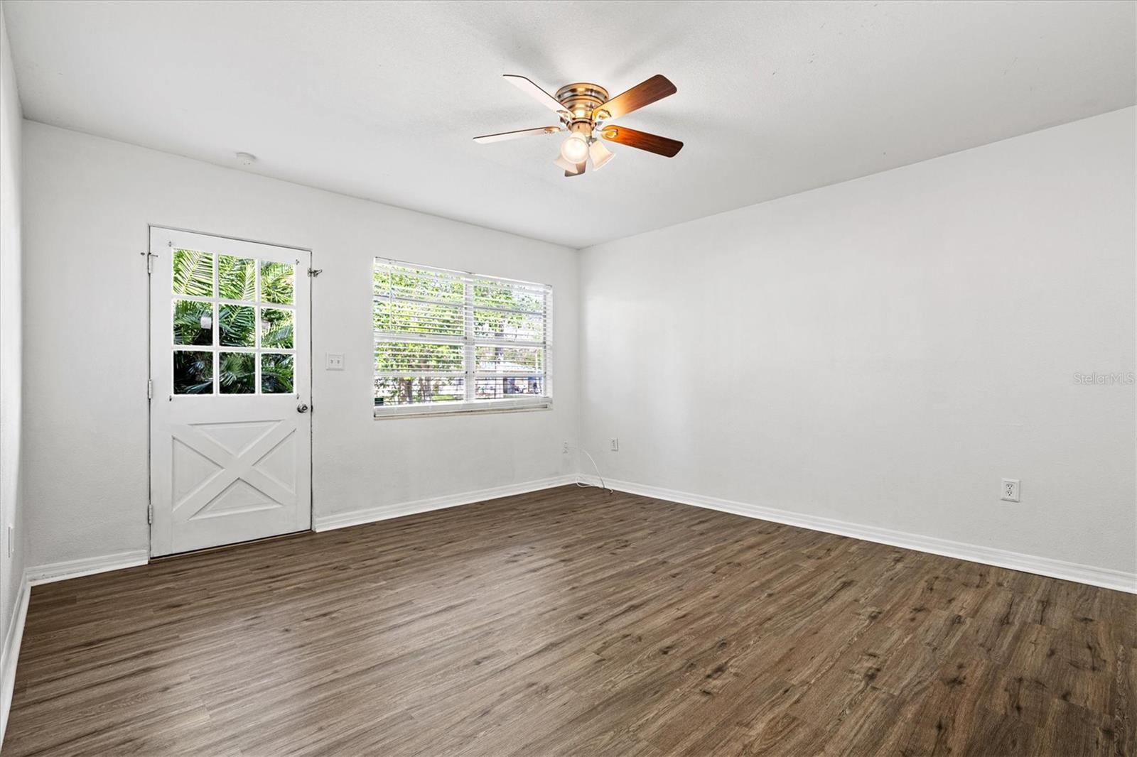 5911 OLIVE AVE, SARASOTA, FL, 34231