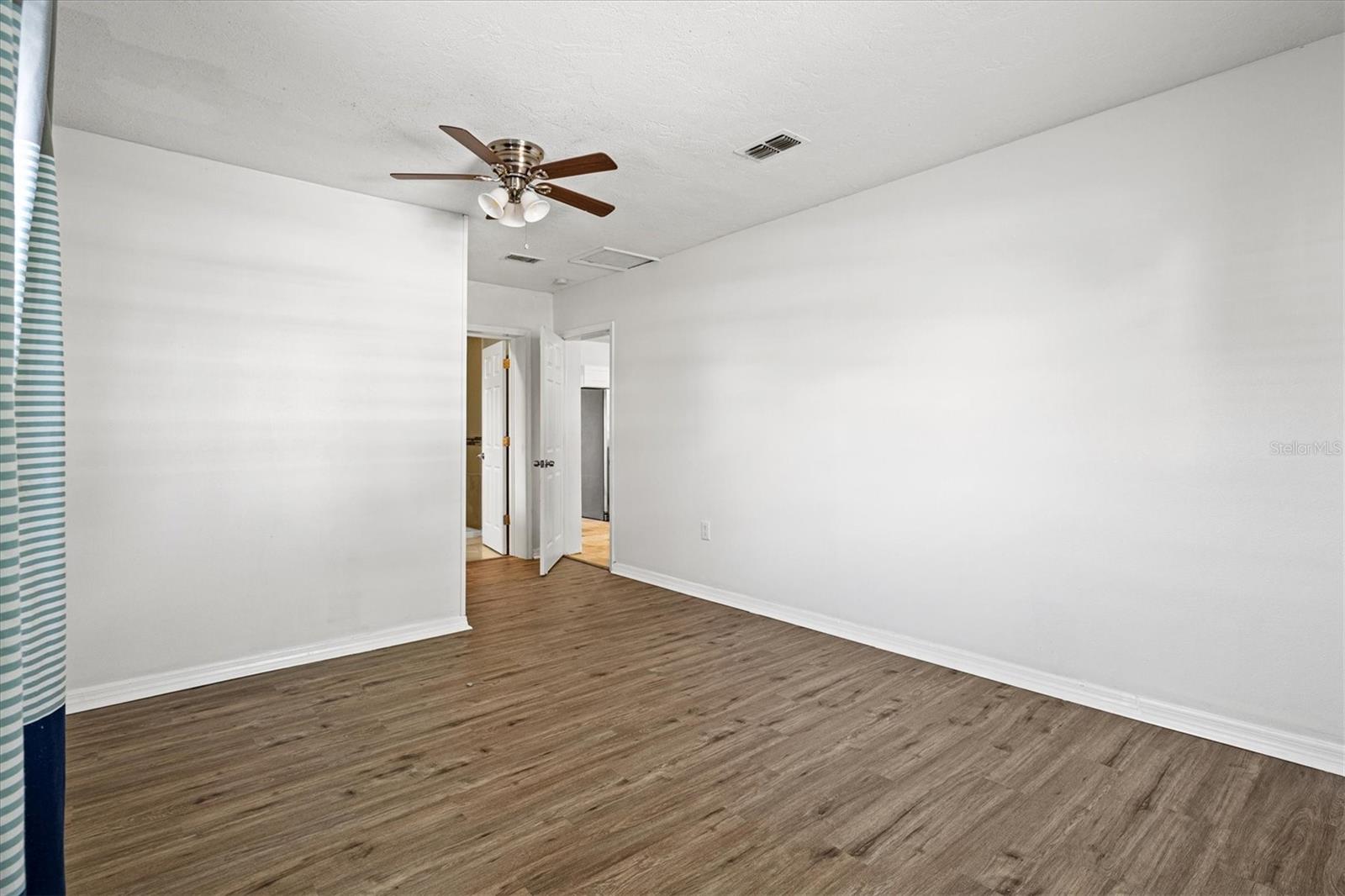 5911 OLIVE AVE, SARASOTA, FL, 34231