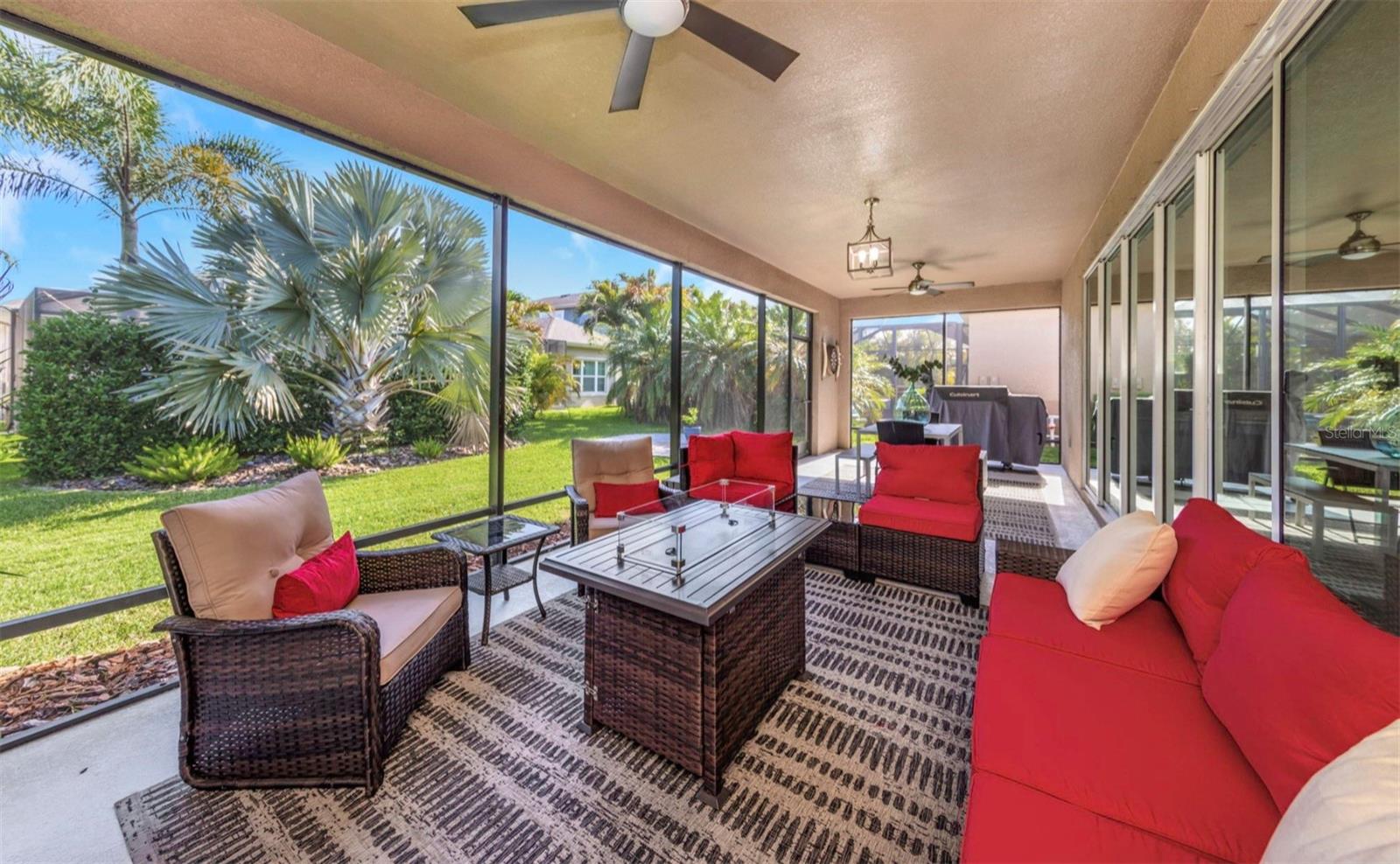 6916 NEOPOLITAN CT, APOLLO BEACH, FL, 33572