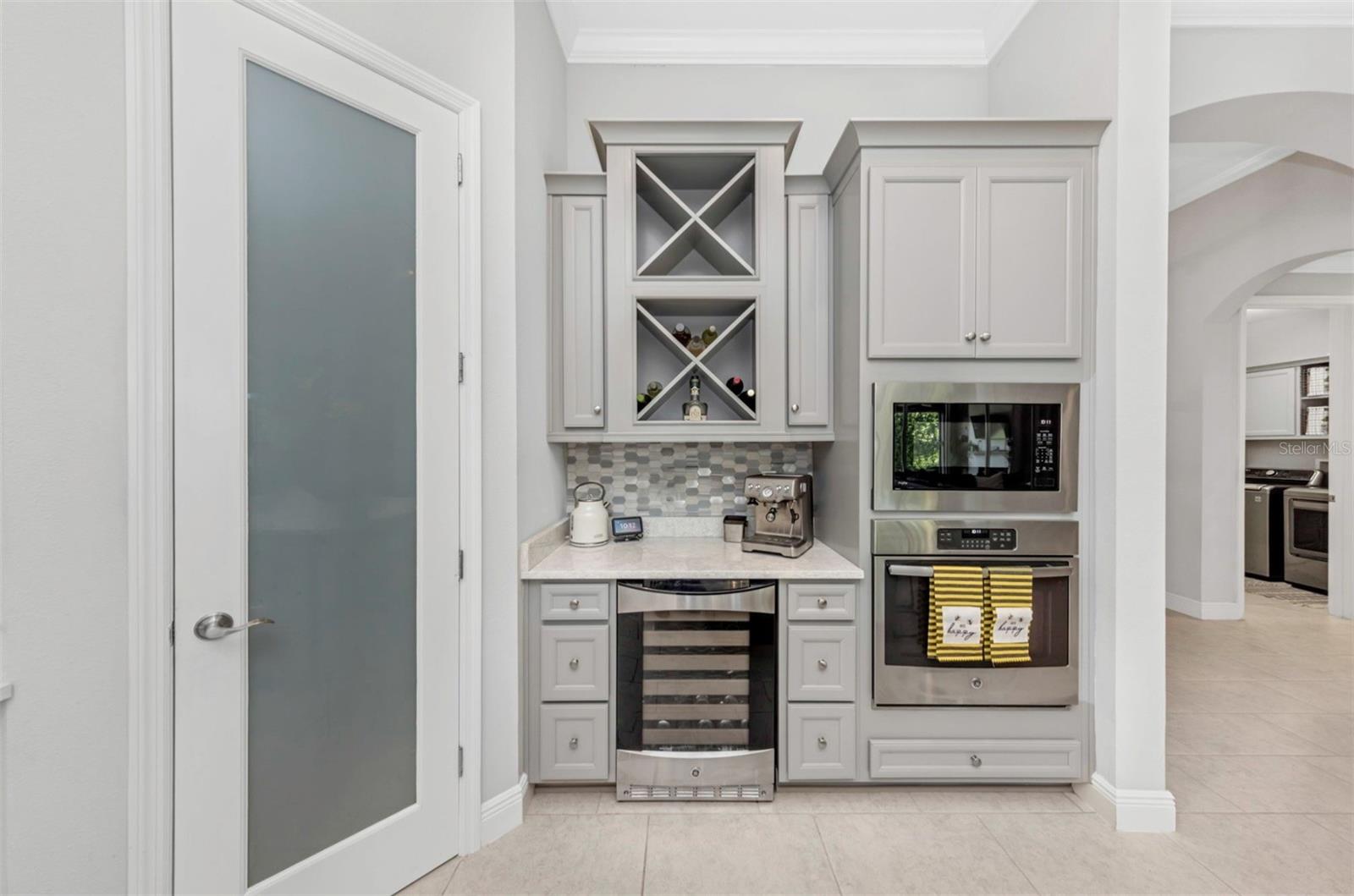 6916 NEOPOLITAN CT, APOLLO BEACH, FL, 33572