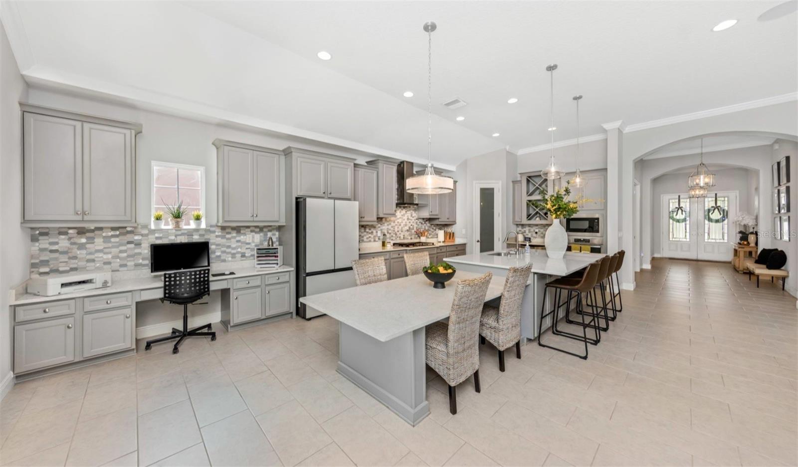 6916 NEOPOLITAN CT, APOLLO BEACH, FL, 33572