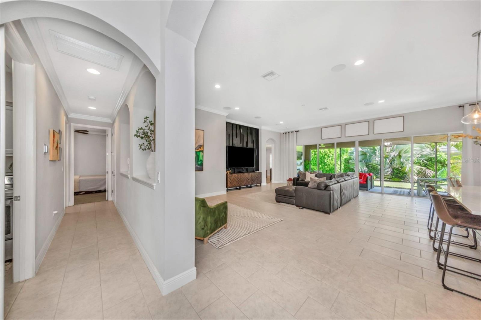 6916 NEOPOLITAN CT, APOLLO BEACH, FL, 33572
