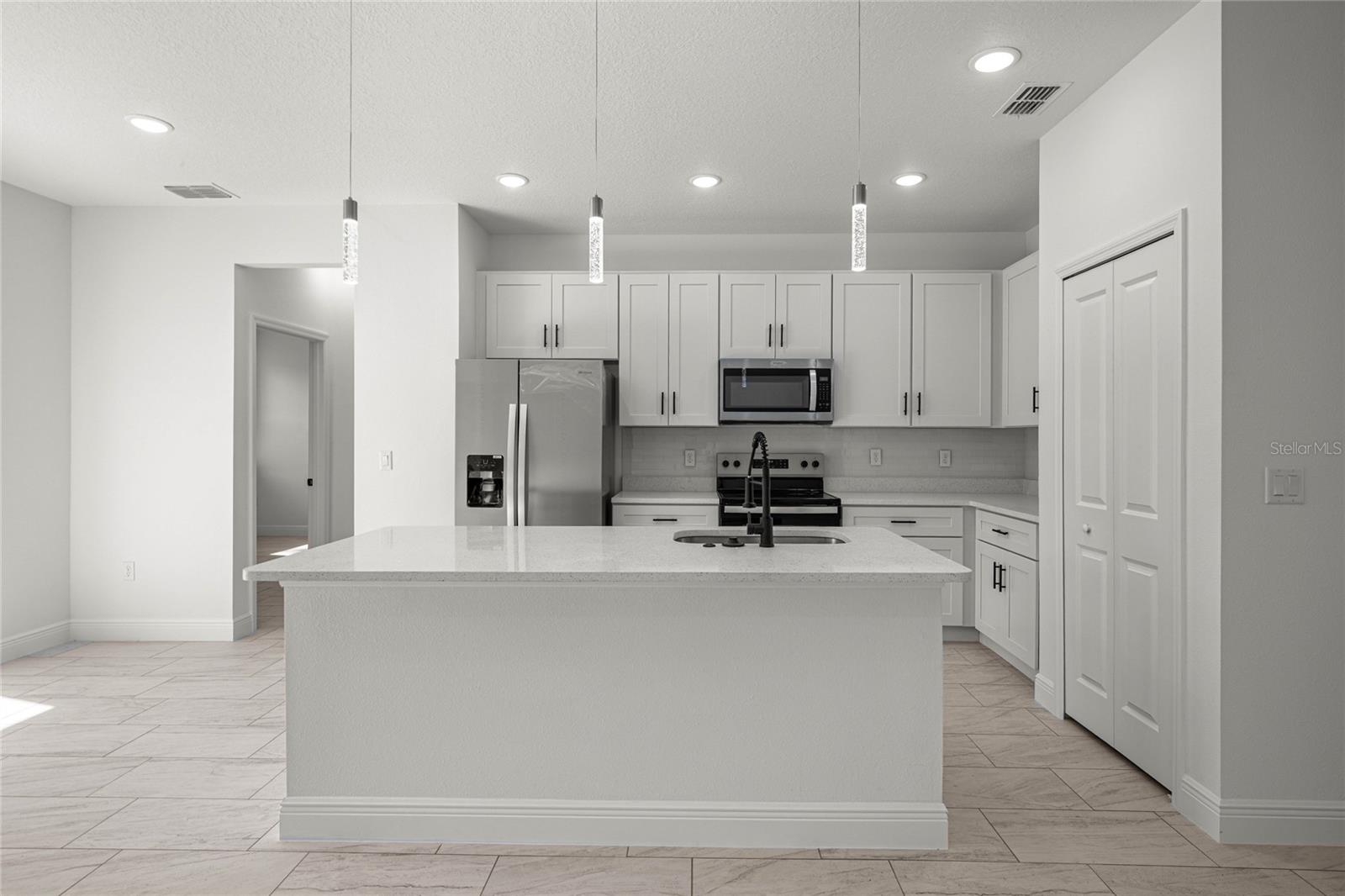 7841 N SANTOS DR, CITRUS SPRINGS, FL, 34434