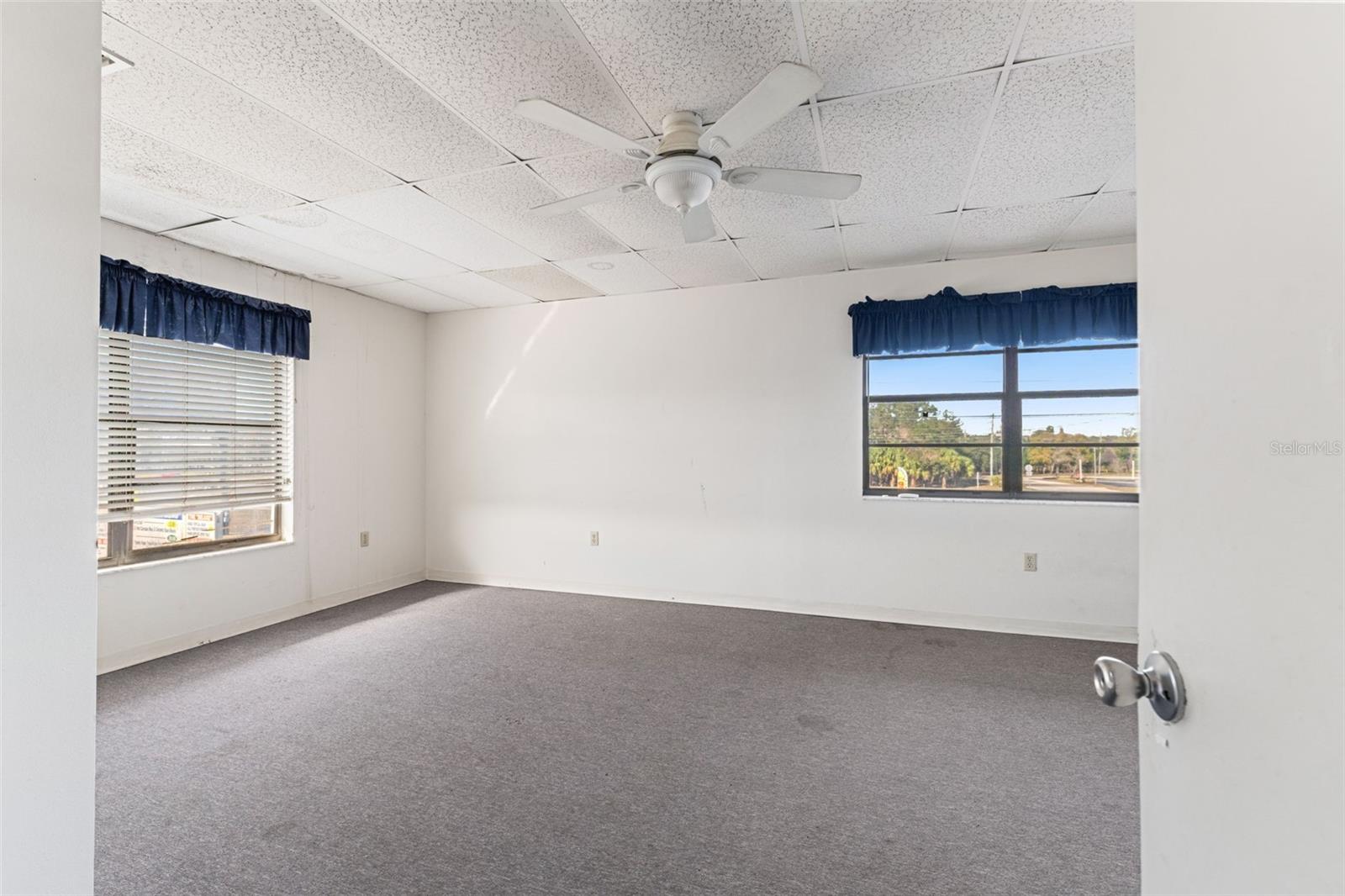 1108 COMMERCIAL WAY, SPRING HILL, FL, 34606