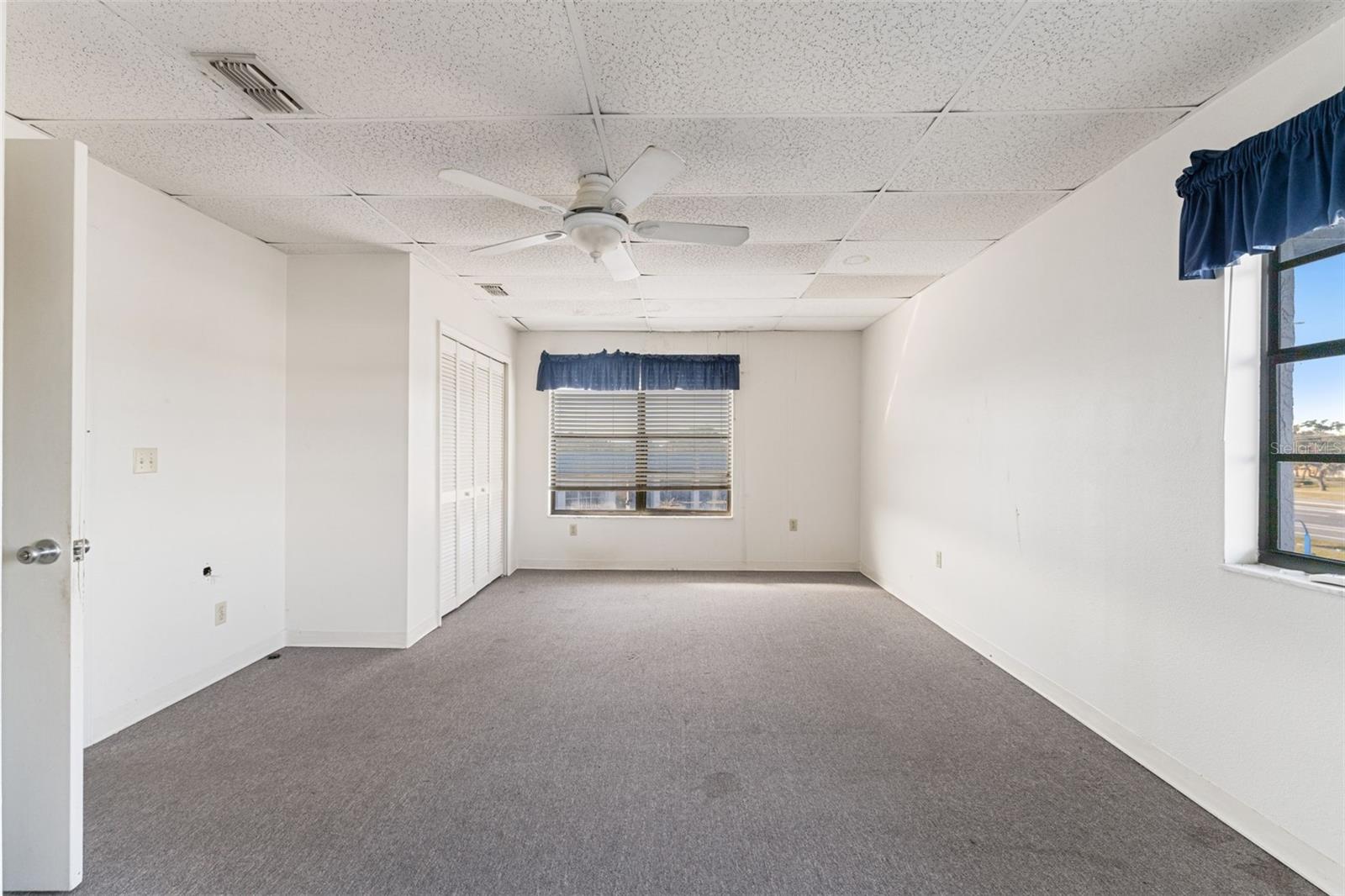 1108 COMMERCIAL WAY, SPRING HILL, FL, 34606
