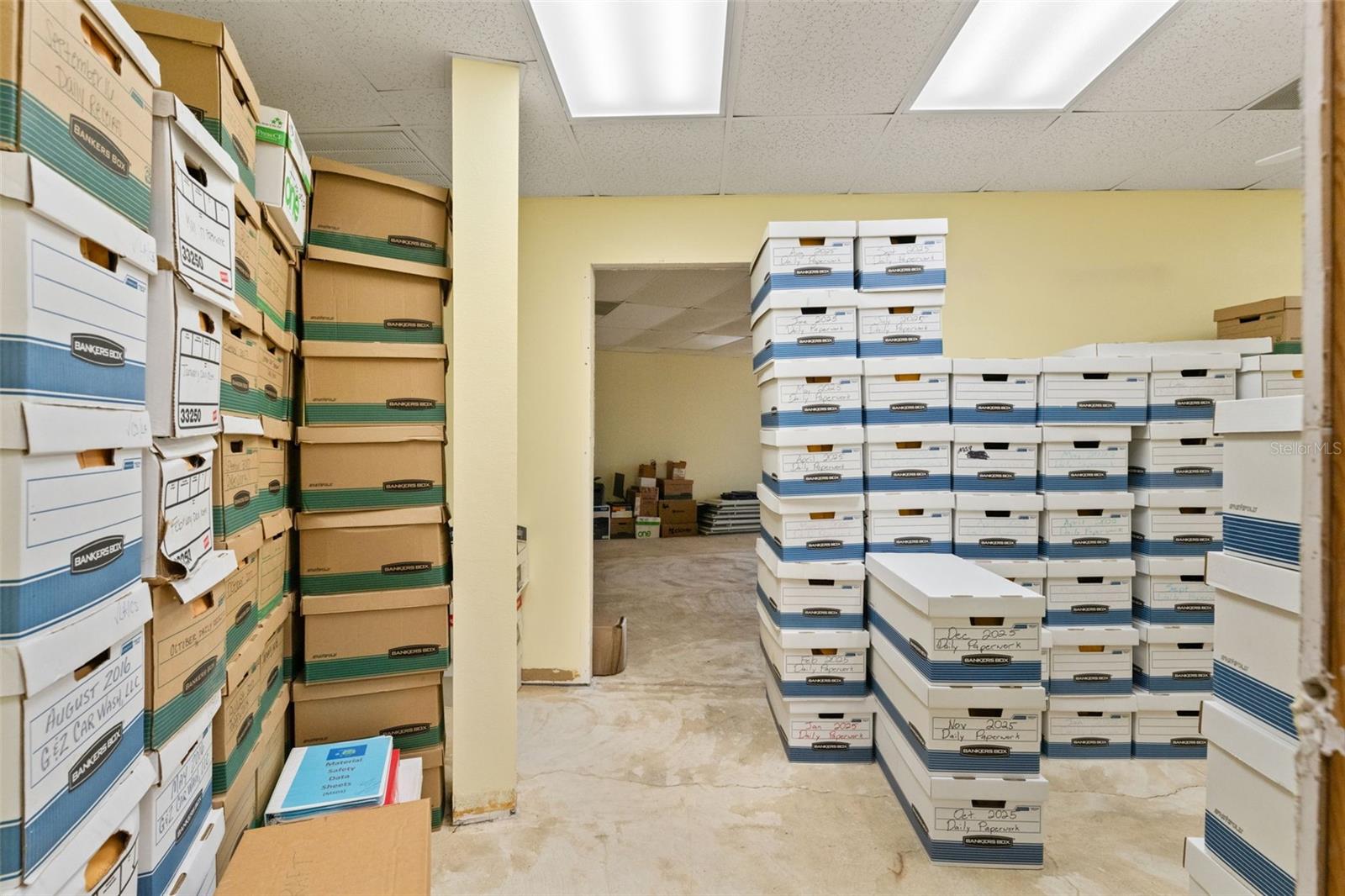 1108 COMMERCIAL WAY, SPRING HILL, FL, 34606