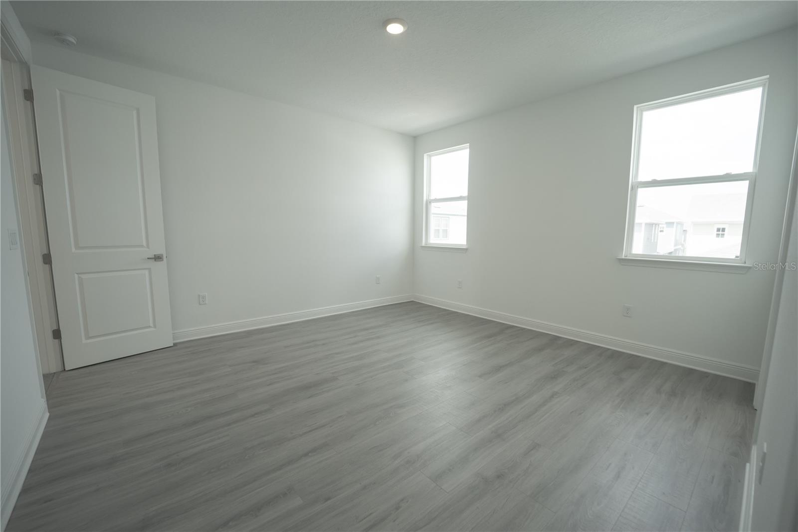 9856 SHARPLESS ALY, ORLANDO, FL, 32827