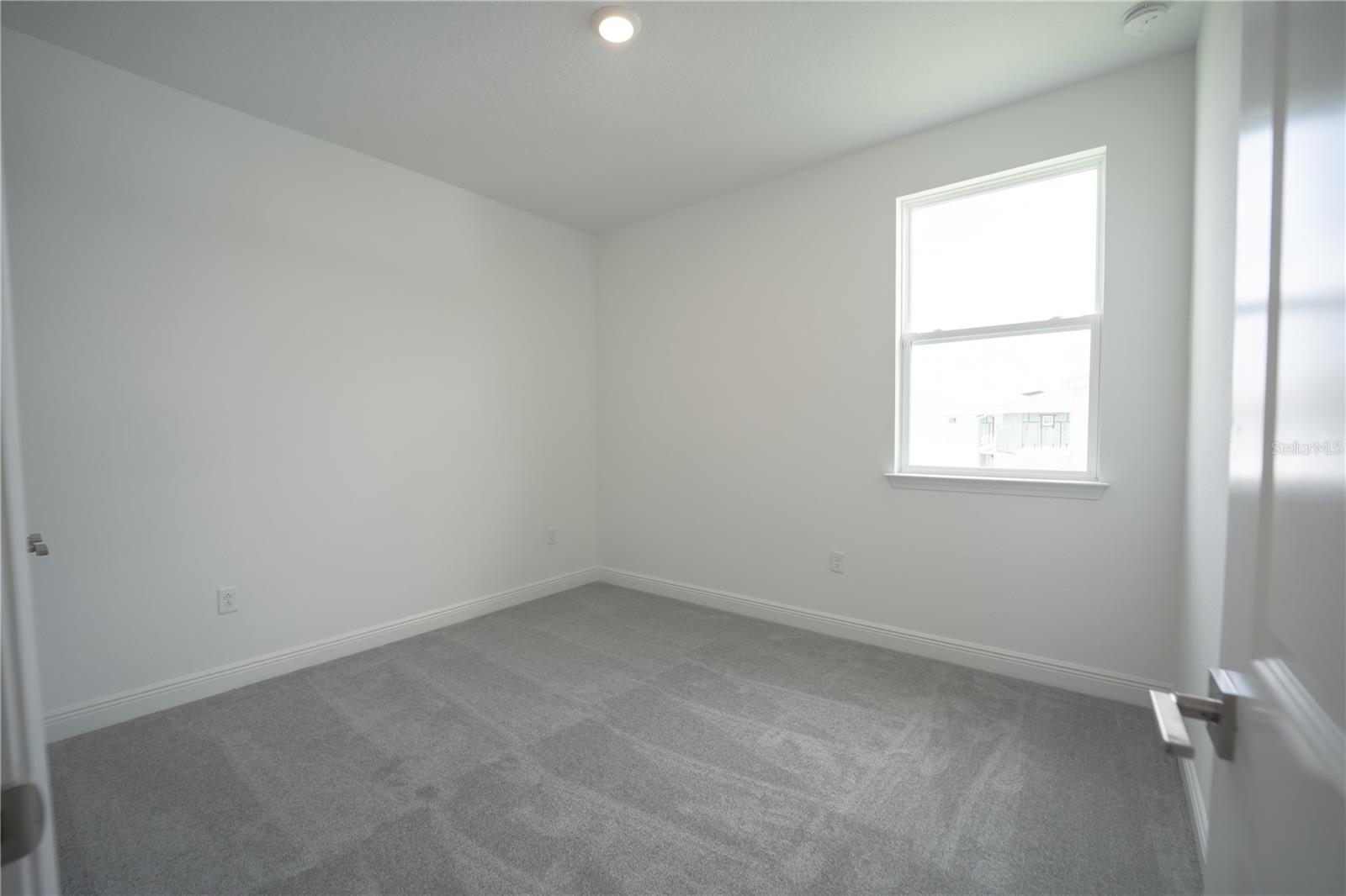 9856 SHARPLESS ALY, ORLANDO, FL, 32827