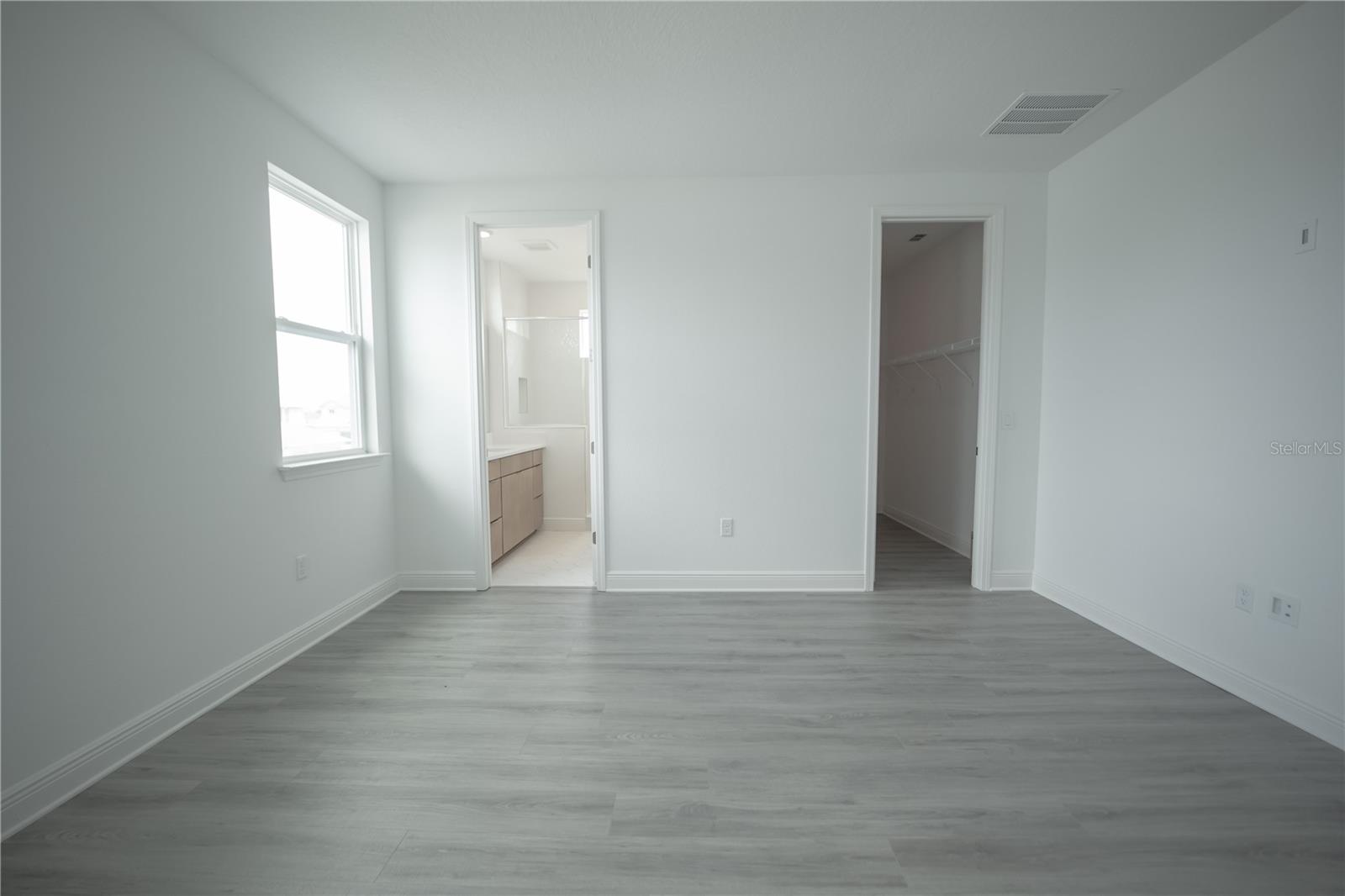 9856 SHARPLESS ALY, ORLANDO, FL, 32827