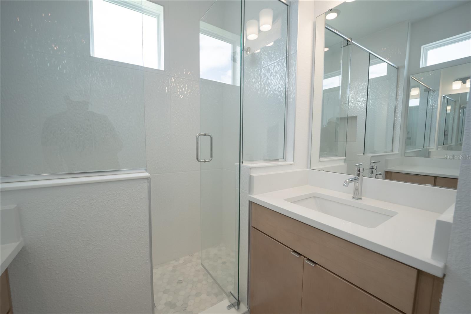 9856 SHARPLESS ALY, ORLANDO, FL, 32827