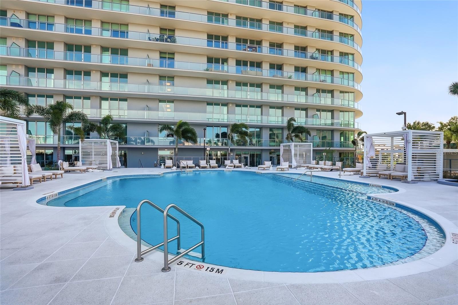 400 CENTRAL AVE #301, ST PETERSBURG, FL, 33701