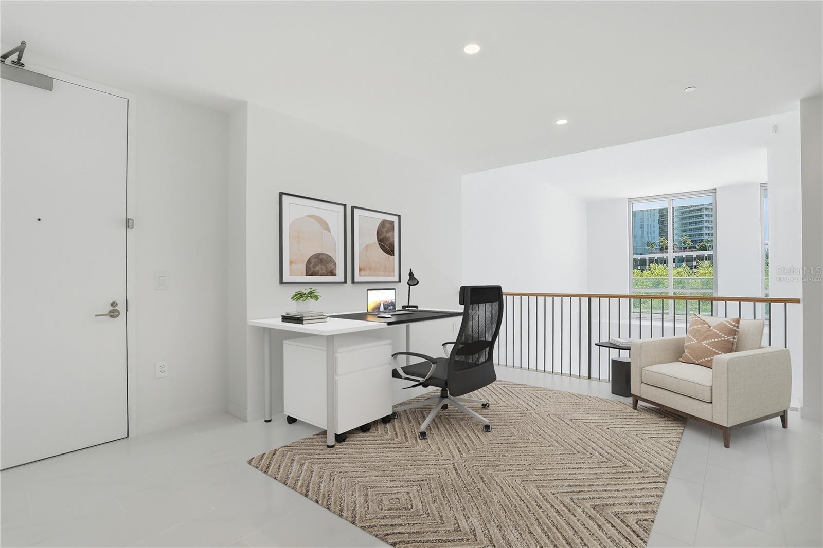 400 CENTRAL AVE #301, ST PETERSBURG, FL, 33701