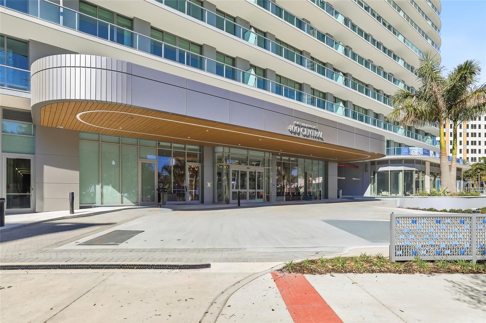 400 CENTRAL AVE #301, ST PETERSBURG, FL, 33701