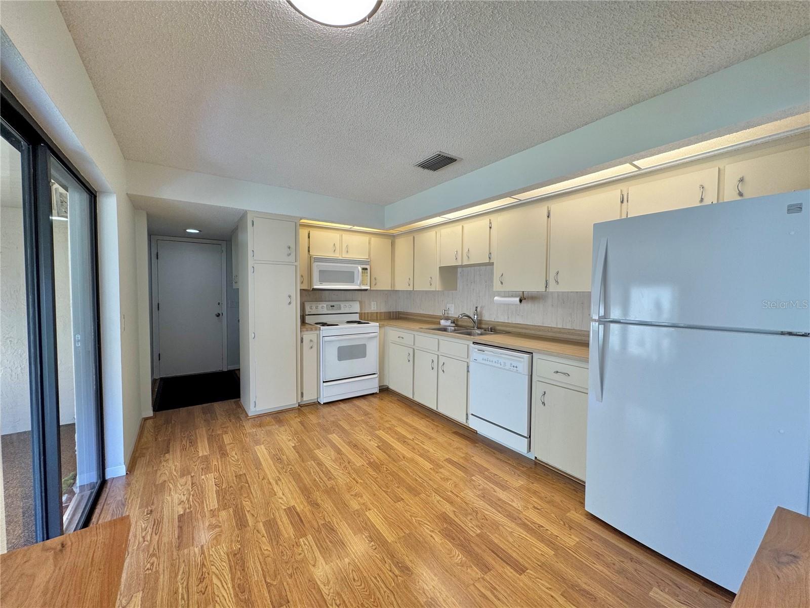4004 CYPRESS LNDG S, WINTER HAVEN, FL, 33884