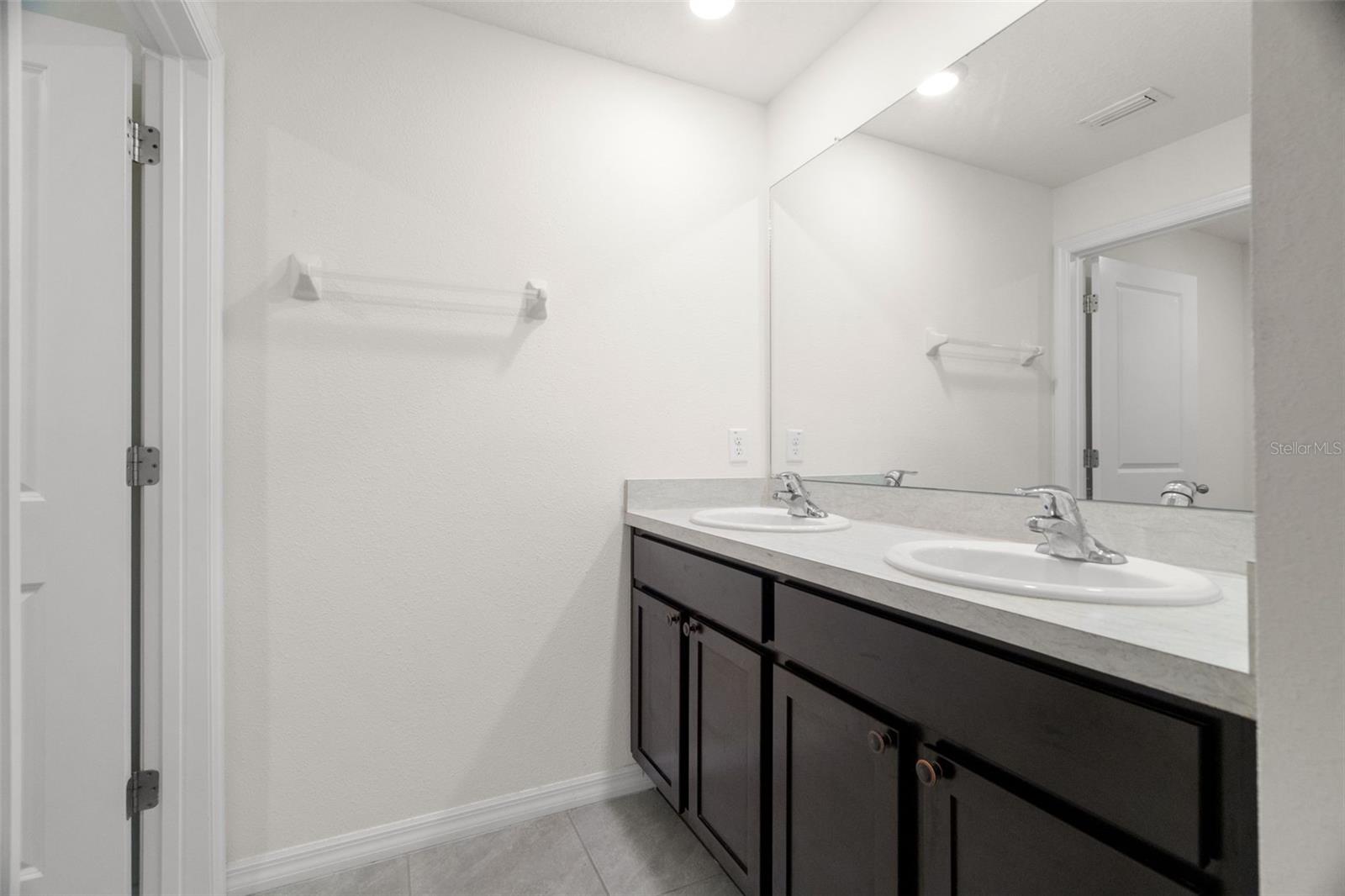 2818 GUMBO LIMBO DR, WIMAUMA, FL, 33598