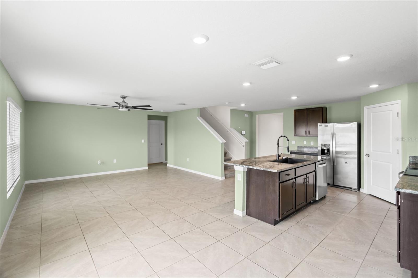 2818 GUMBO LIMBO DR, WIMAUMA, FL, 33598