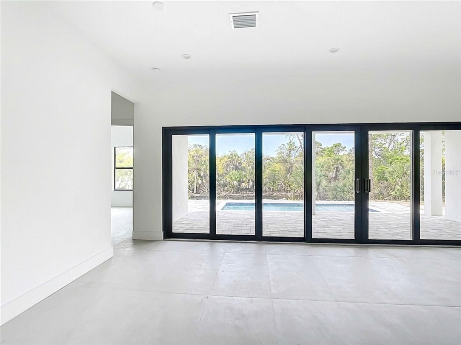 7731 PINEDALE DR, PORT CHARLOTTE, FL, 33981