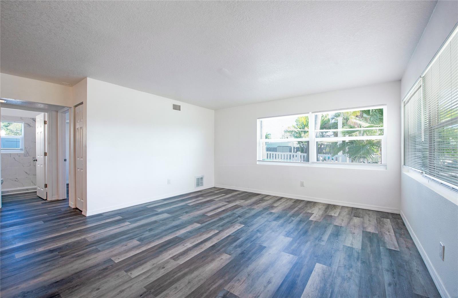 717 E GULF BLVD #2, INDIAN ROCKS BEACH, FL, 33785