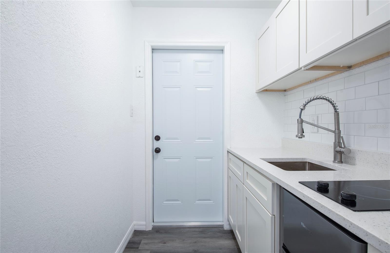 717 E GULF BLVD #2, INDIAN ROCKS BEACH, FL, 33785