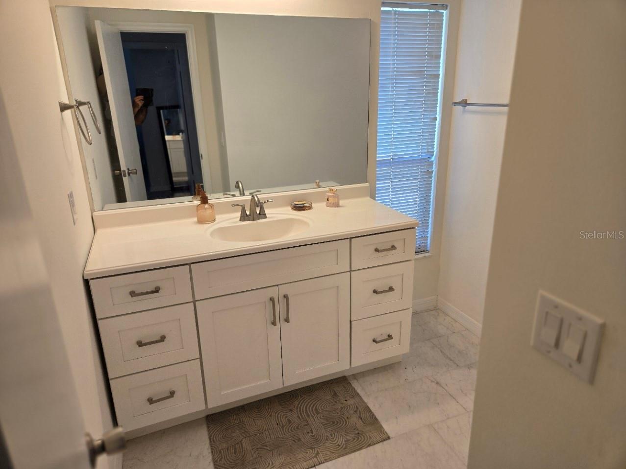 8629 GRANADA BLVD, ORLANDO, FL, 32836