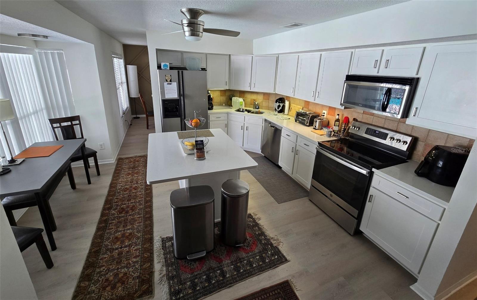 8629 GRANADA BLVD, ORLANDO, FL, 32836