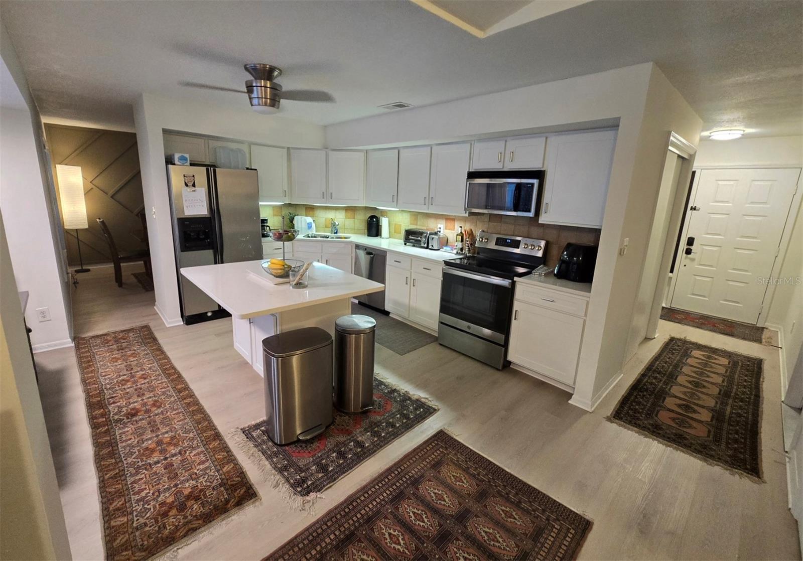 8629 GRANADA BLVD, ORLANDO, FL, 32836