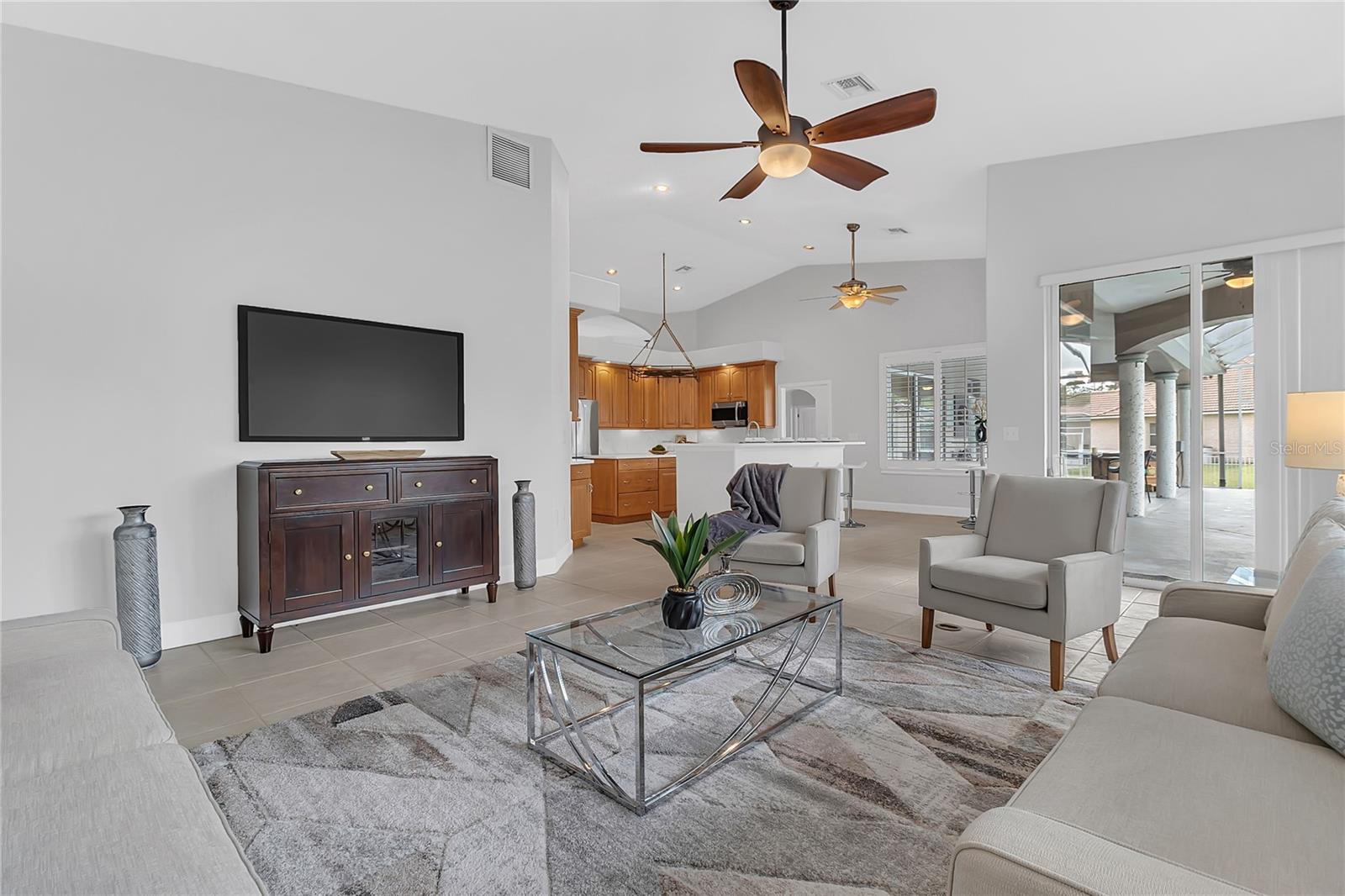 5675 BOB WHITE TRL, MIMS, FL, 32754