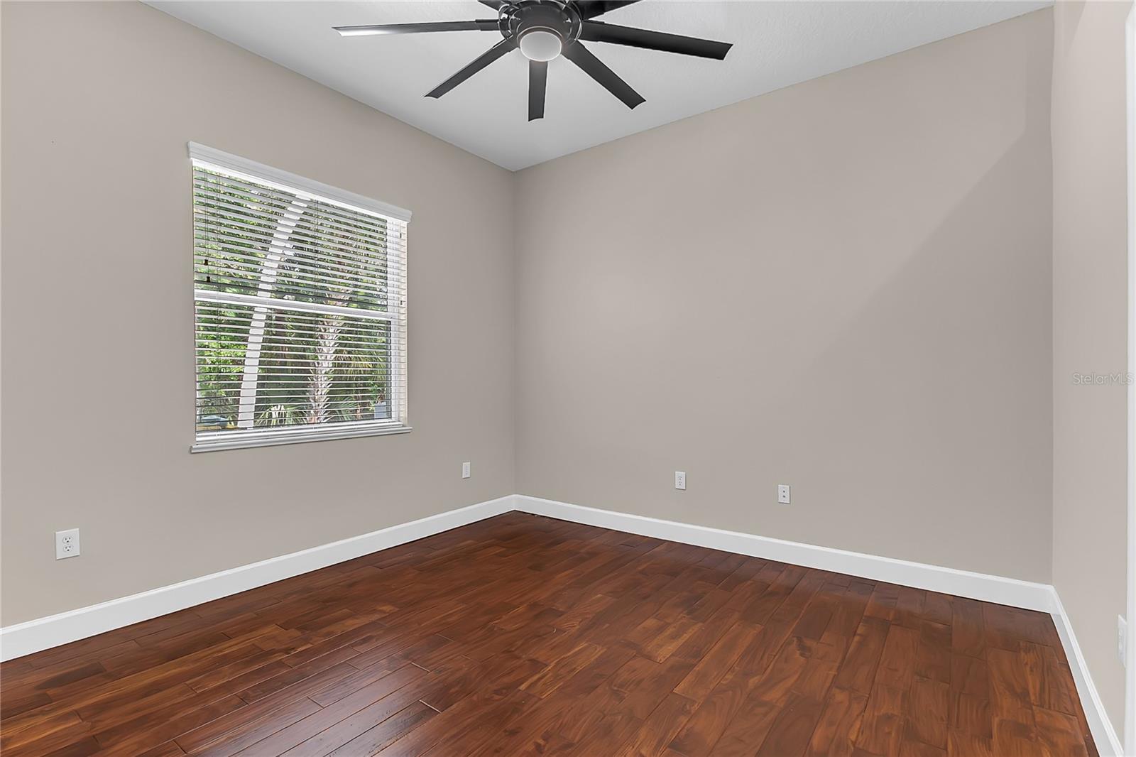 5675 BOB WHITE TRL, MIMS, FL, 32754