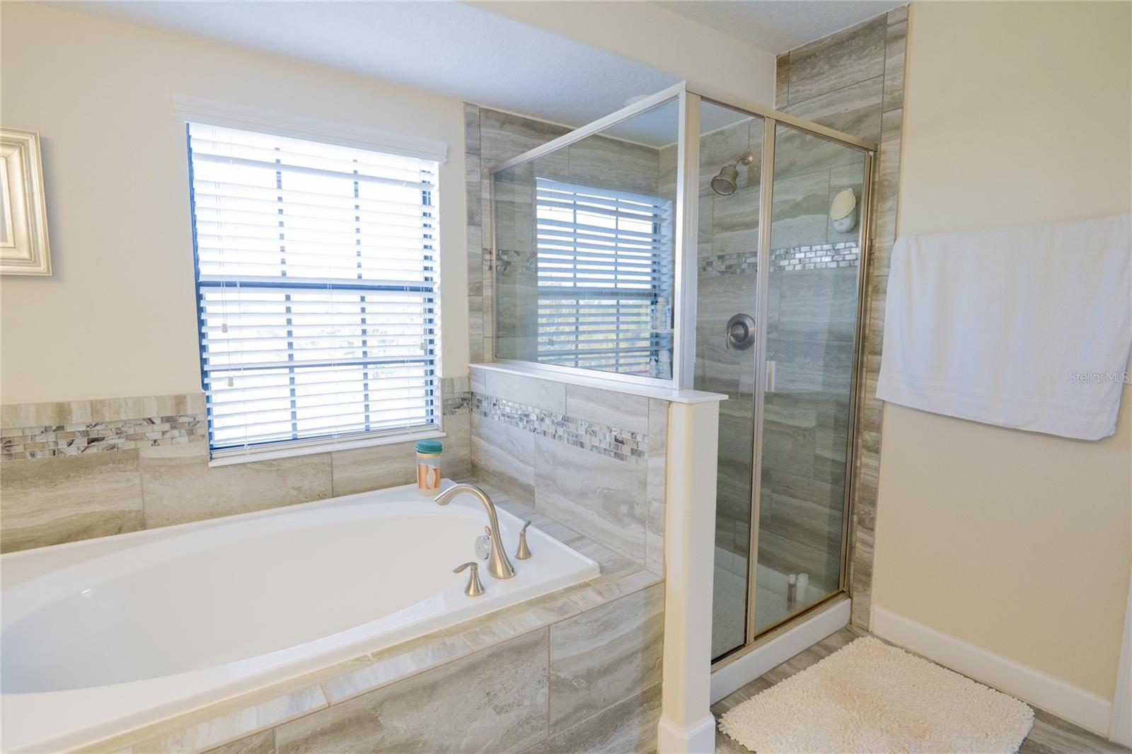 1337 SHINNECOCK HILLS DR, DAVENPORT, FL, 33896