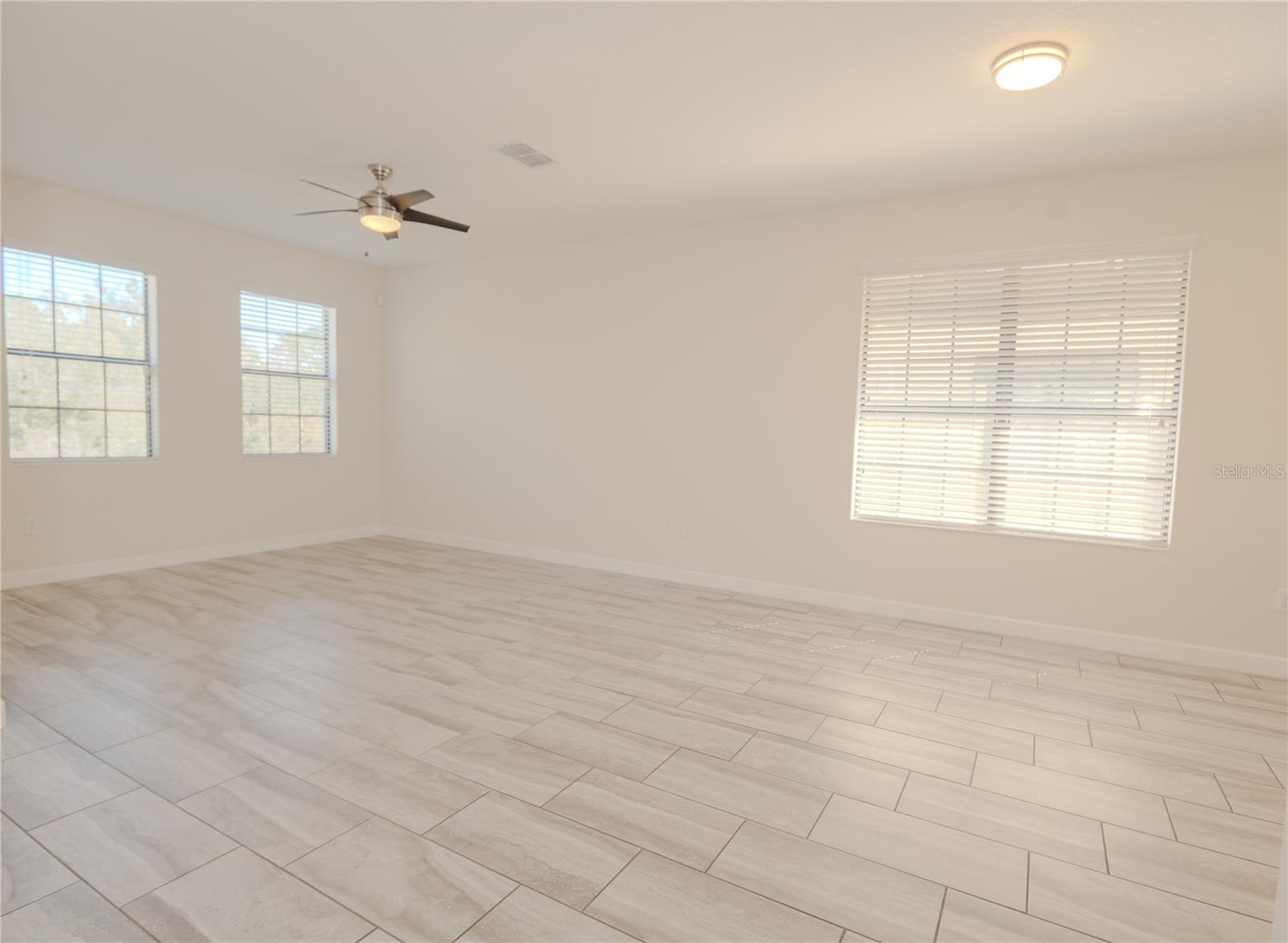 1337 SHINNECOCK HILLS DR, DAVENPORT, FL, 33896