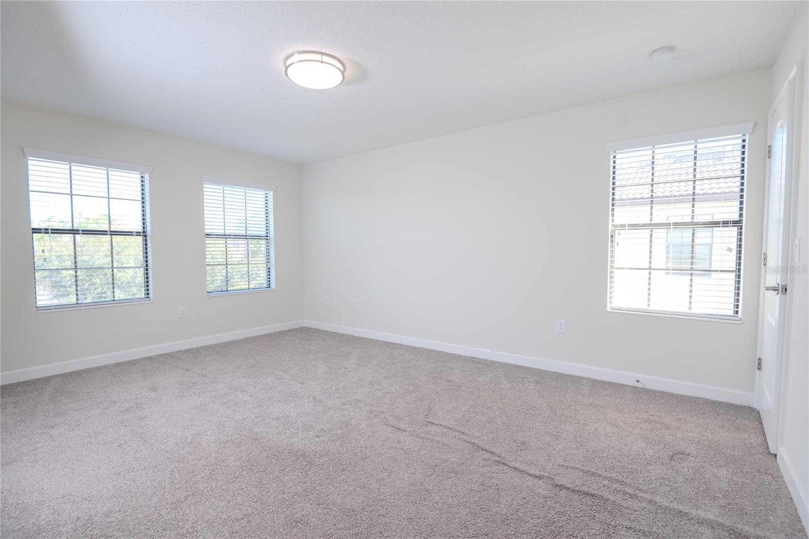 1337 SHINNECOCK HILLS DR, DAVENPORT, FL, 33896