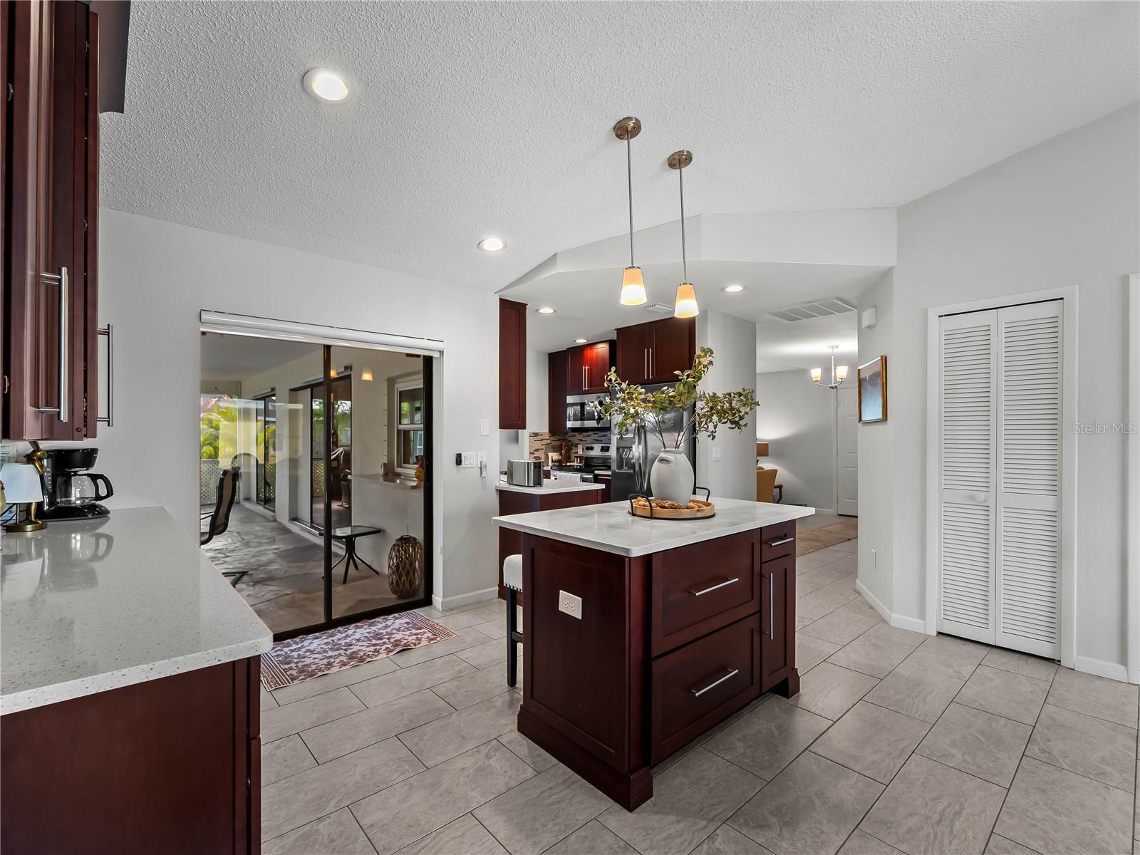 1535 ULTRAMARINE LN, PUNTA GORDA, FL, 33983