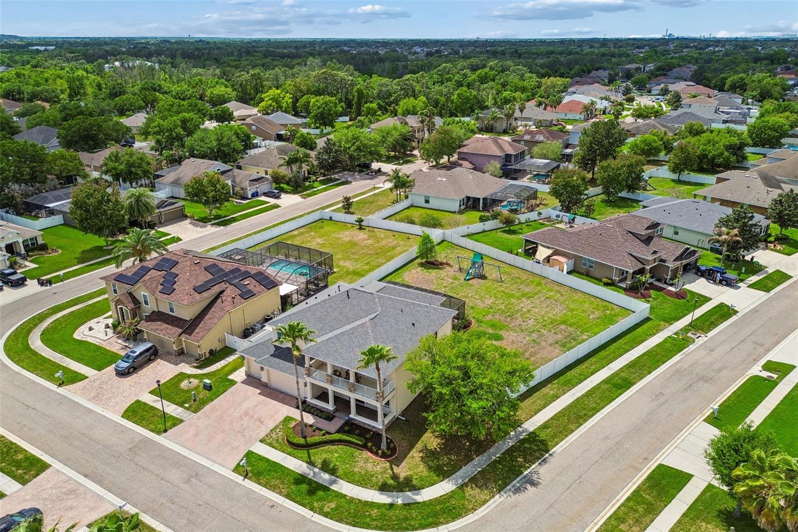 11830 NEWBERRY GROVE LOOP, RIVERVIEW, FL, 33579