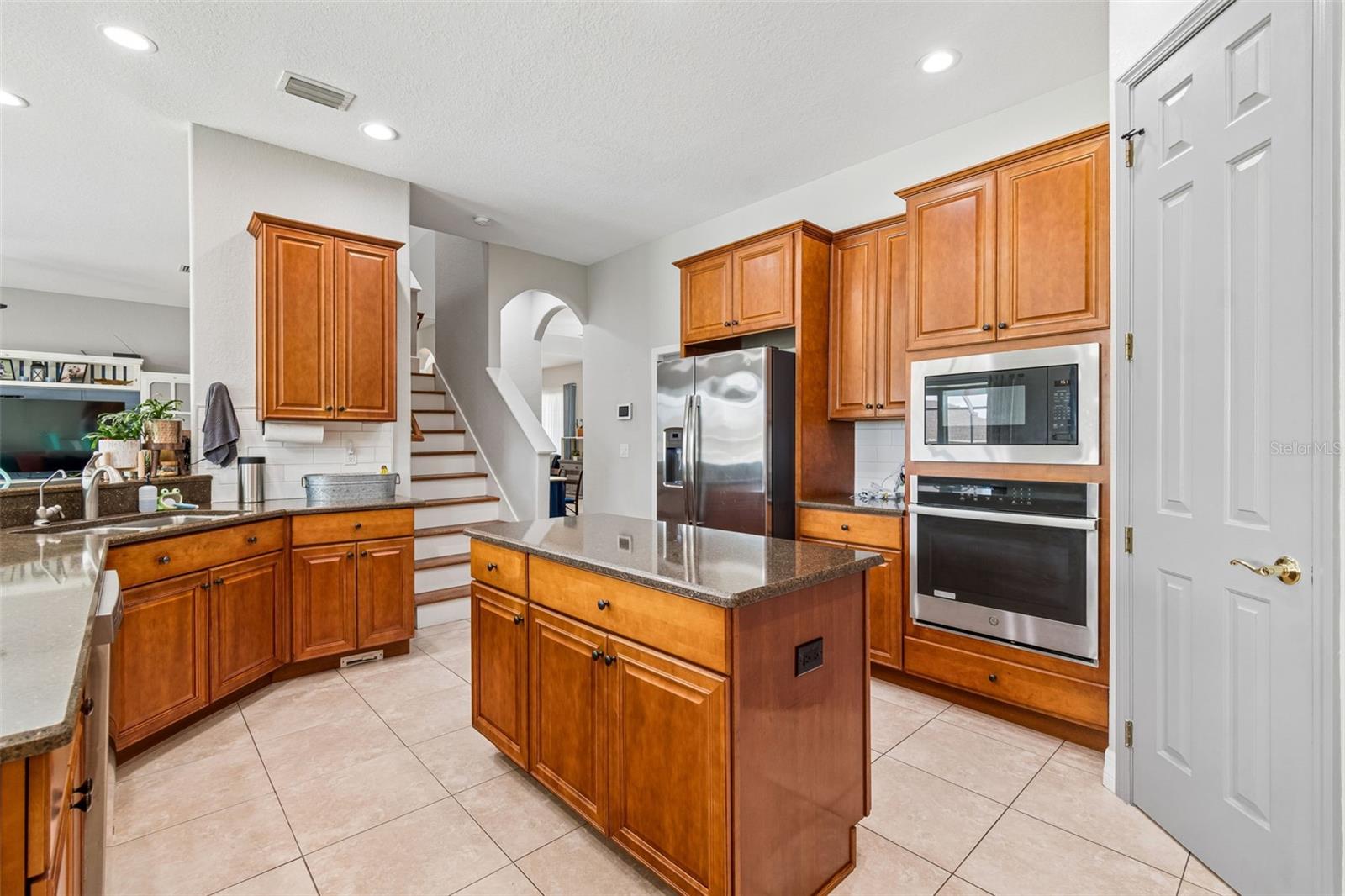 11830 NEWBERRY GROVE LOOP, RIVERVIEW, FL, 33579