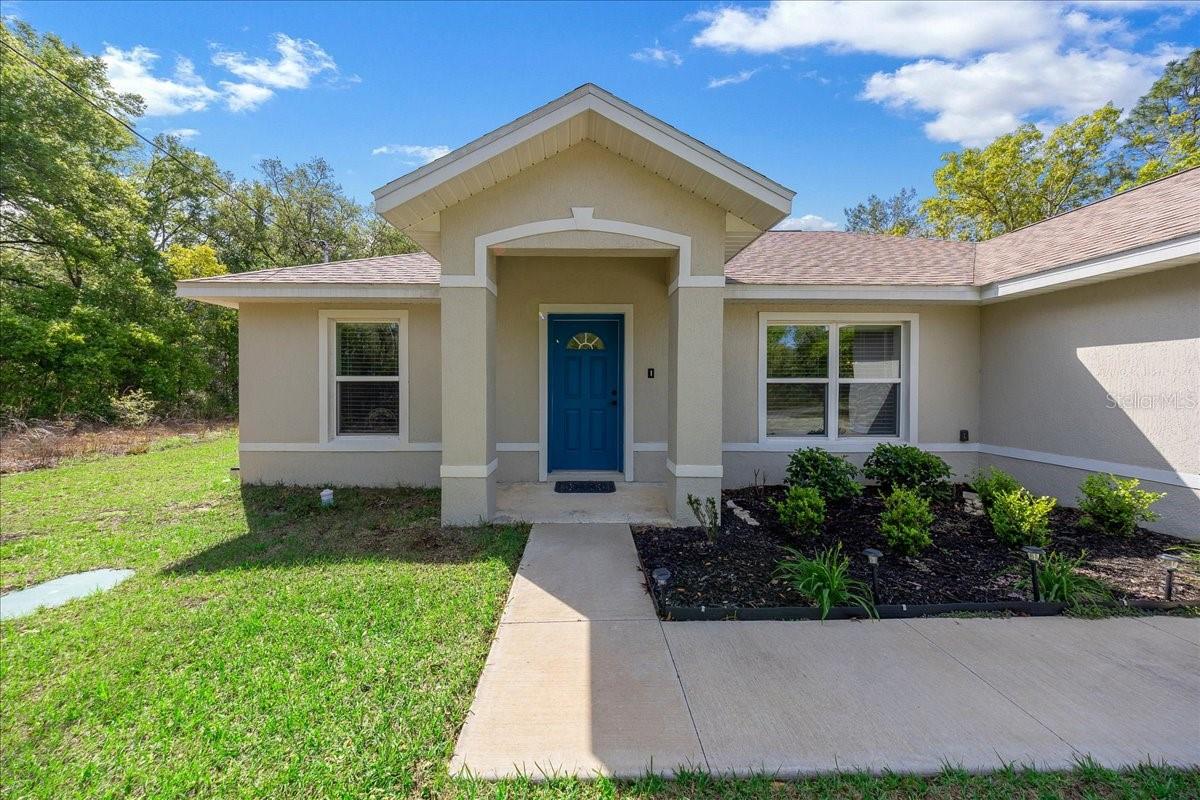 8 GUAVA PASS TRL, OCKLAWAHA, FL, 32179
