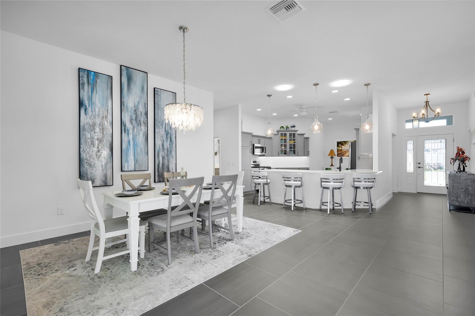 5495 HAWKINS DR, THE VILLAGES, FL, 32163