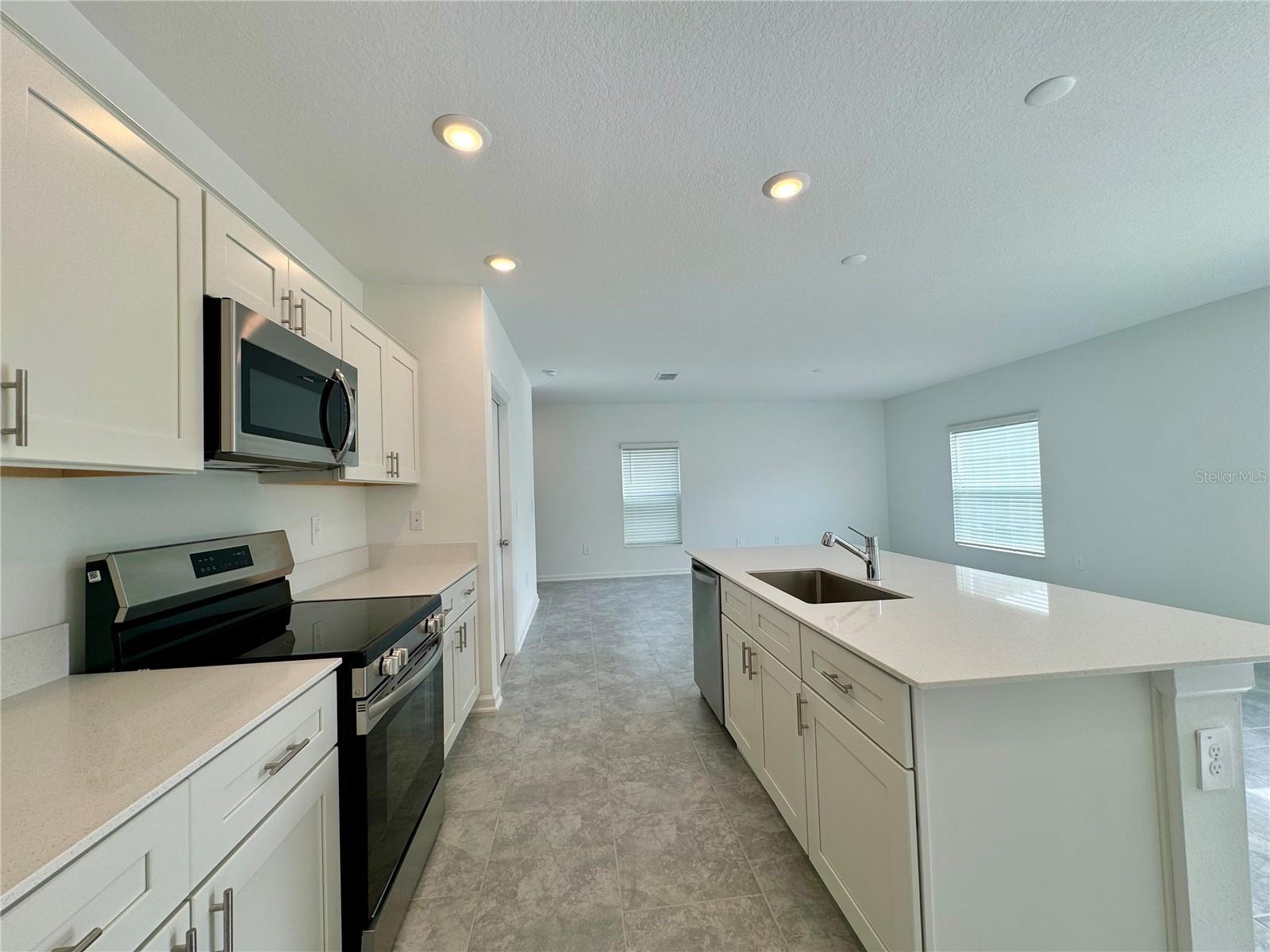 1727 FOREMAN RD, EAGLE LAKE, FL, 33839